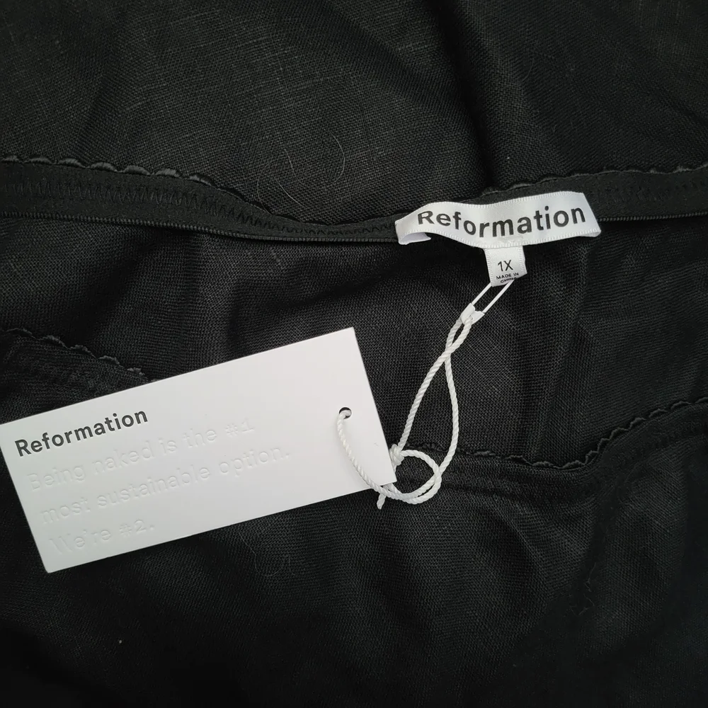 Reformation Elegant Black Maxi Skirt - Picture 2 of 7